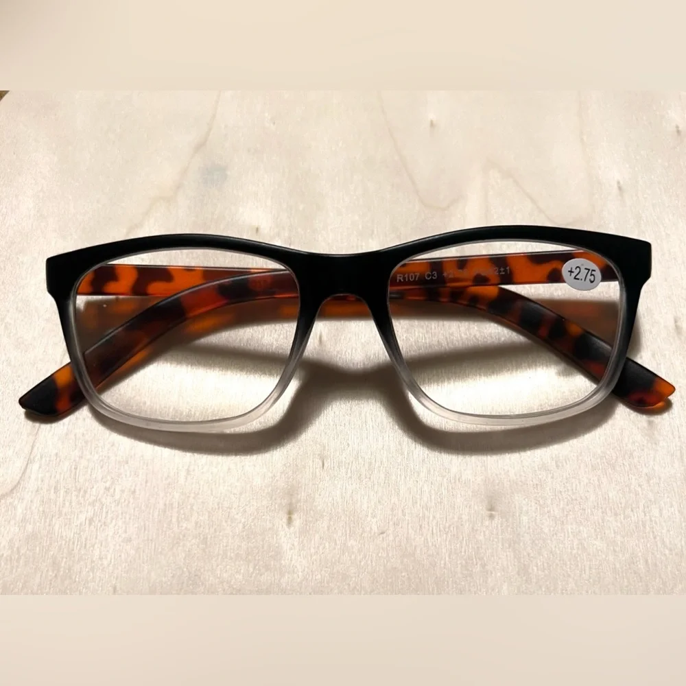 5-Pack Stylish Computer Readers with Spring Hinges, Anti Glare/Eye Strain Filter - Picture 4 of 6